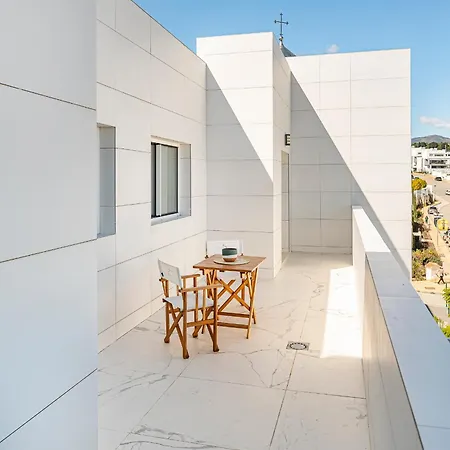 Bossa Boutique - Espacioso Atico 2 Apartment Estepona