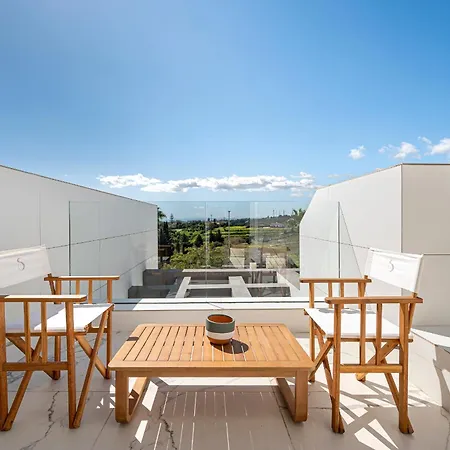 Bossa Boutique - Espacioso Atico 2 Estepona