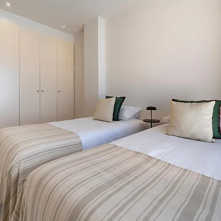Bossa Boutique - Espacioso Atico 2 * Estepona
